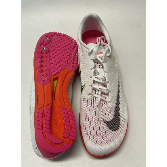 Athletic_Shoes